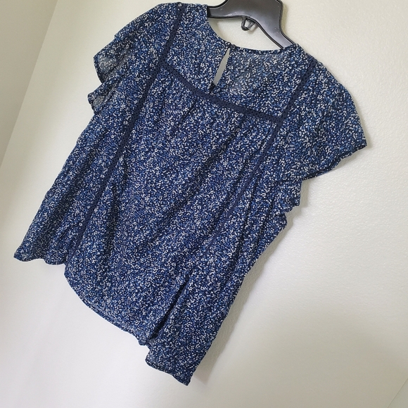Lucky Brand Navy Blue Flutter Sleeve Cotton Top - Picture 10 of 10